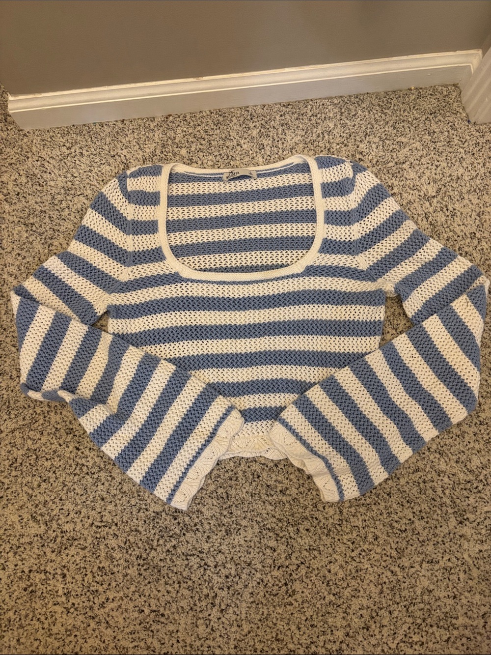 Hollister Size L Striped Scoop Neck Crochet Sweater Blue & White